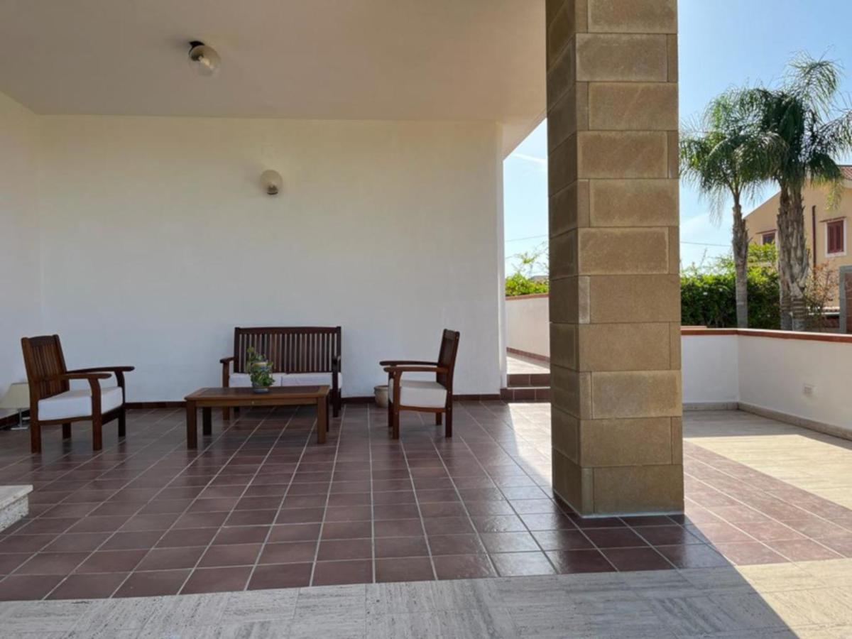 Villa Capri Holiday Home Campofelice Di Roccella Ngoại thất bức ảnh