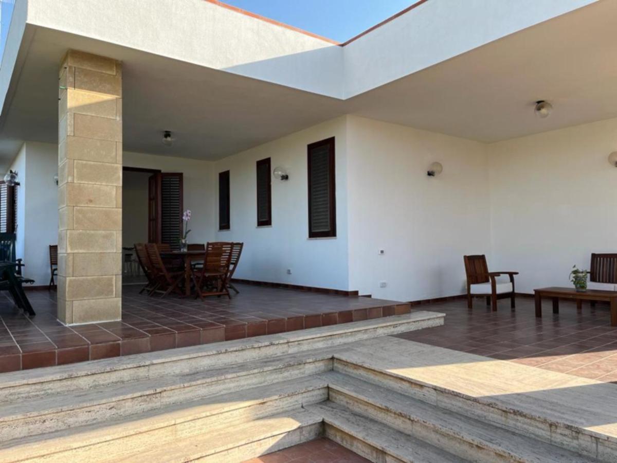 Villa Capri Holiday Home Campofelice Di Roccella Ngoại thất bức ảnh